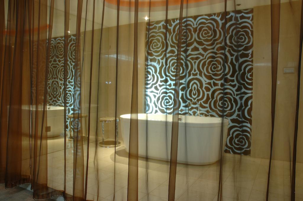 Harbin Yakelai Holiday Hotel Habitación foto